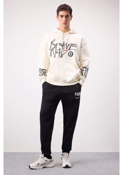 Fit NBA Wordmark Kalın Jogger Eşofman Altı Standart Fit Cepli Lastikli Paça D6576AX25SP fırsatları