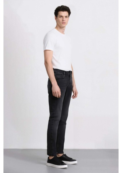 Pedro Slim Fit Dar Kalıp Normal Bel Dar Paça Jean Pantolon D5480AX25SP