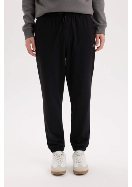 Regular Fit Eşofman Altı Cepli Basic Düz Beli Bağcıklı Lastikli Paça D4416AX25SP