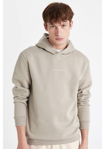 Açık Haki Regular Fit Kapüşonlu Yazı Baskılı Sweatshirt C6131AX24AU