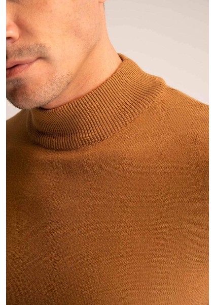 Slim Fit Yarım Balıkçı Yaka Triko Kazak R1127AZ22WN fırsatları