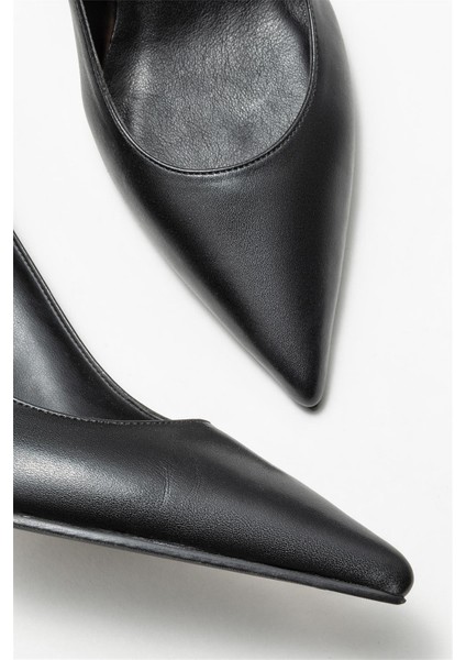 Siyah Deri Kadın Stiletto modelleri