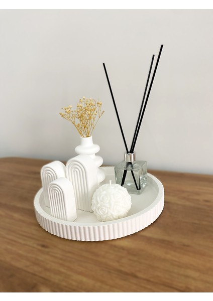 Dekoratif Tepsi Seti – 7 Parça | Beyaz Modern Obje, Vazo, Mum ve Koku Şişesi modelleri