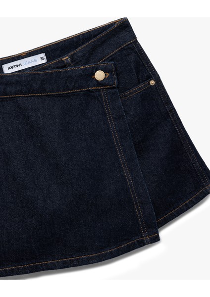 Pamuklu Normal Bel Asimetrik Kesim Düğmeli Denim Şort Etek