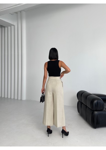 Kadın Keten Toka Detaylı Bilek Boy Wide Leg Pantolon fiyatları