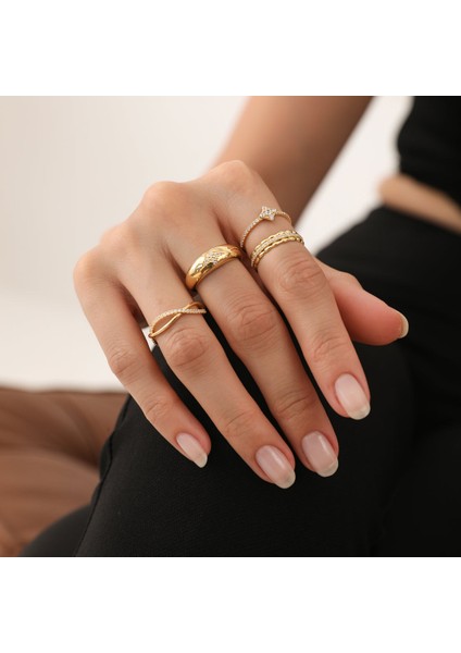 14 Ayar Altın Taşlı Dörtgen Yüzük KRS192-14GEZ modelleri