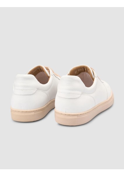 Beyaz - Pembe Detaylı Kadın Sneaker modelleri