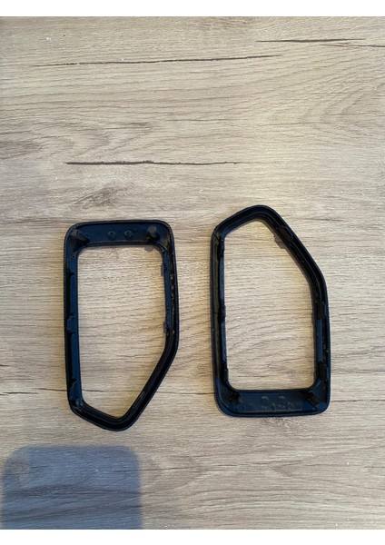 Peugeot 306 Iç Kapı Kolu Çerçevesi (Sağ-Sol) fiyatları
