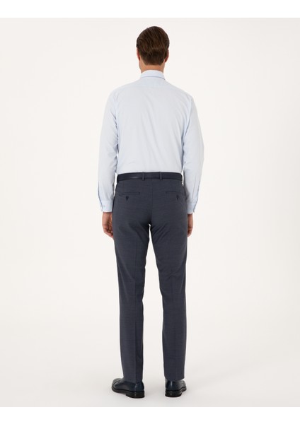 Erkek Koyu Mavi Slim Fit Kumaş Pantolon 50317636-VR032 fırsatları