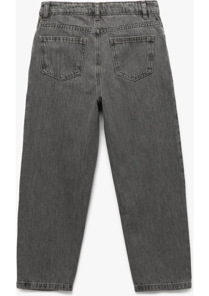 Pamuklu Rahat Kesim Denim Pantolon