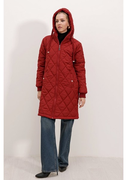 5138 Kapitone Uzun Şişme Mont - Bordo