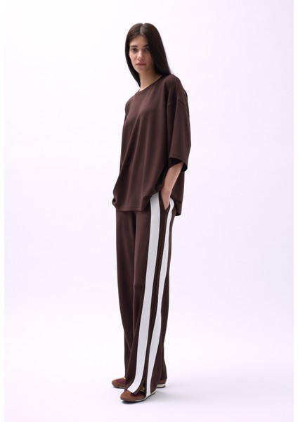 Bisiklet Yaka Oversize Kahverengi T-Shirt fiyatları