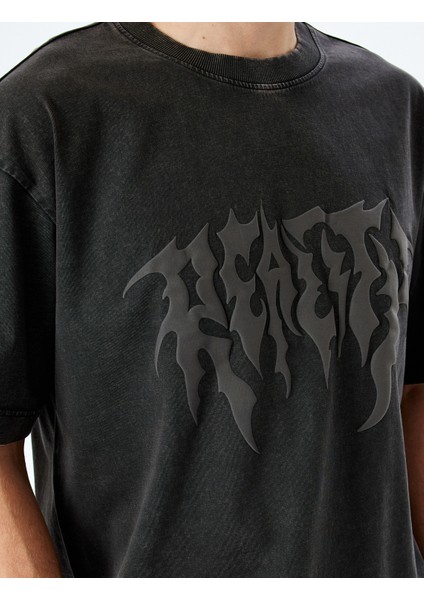 Yıkamalı Bisiklet Yaka Pamuklu Kısa Kollu Gotik Baskılı Oversize Tişört indirimleri