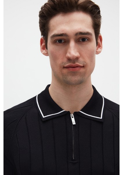 Ds Damat Regular Fit Siyah T-Shirt fiyatları
