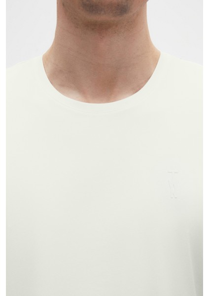 Slim Fit Ekru Düz Kabartma Baskılı T-Shirt