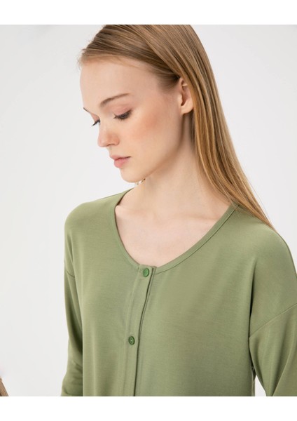 EcoVero Viskoz Yeşil Volanlı Pijama Üstü modelleri