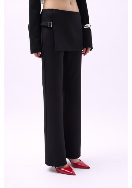 Etek Detay Kemerli Siyah Pantolon fırsatları