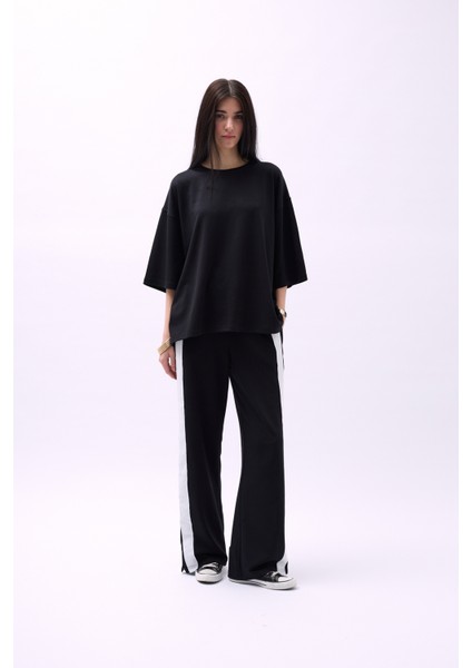 Bisiklet Yaka Oversize Siyah T-Shirt fiyatları