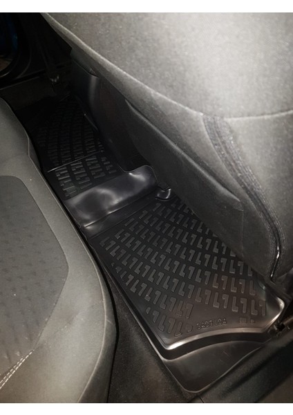 Ford Fiesta 3D Siyah Havuzlu Paspas 2018 ve Sonrası