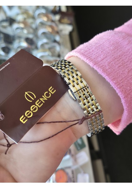 ES6940FE.220SS Essence Kadın Kol Saati Orjinal 2 Yıl Garantili Şık ve Estetiğin Birleştiği Ürün Su Geçirmez modelleri