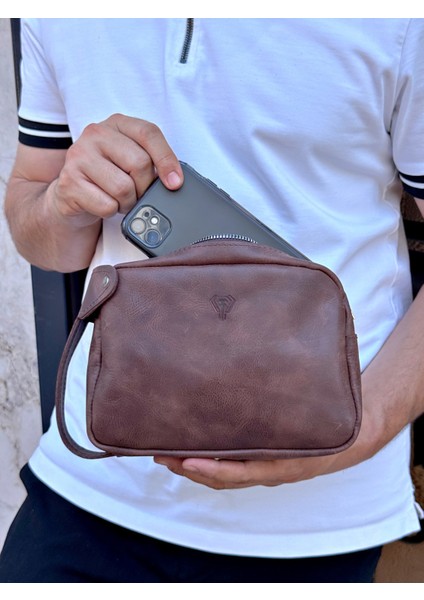 Hakiki Deri Erkek El Çantası | El Taşımalı, Fermuarlı, Kart ve Telefon Için Uygun