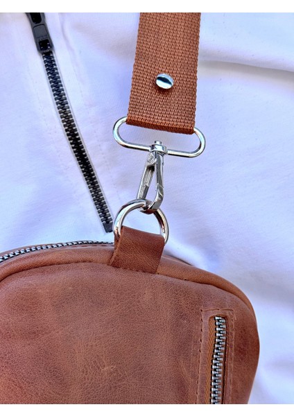 Hakiki Deri Erkek Çapraz Çanta – Fermuarlı, Telefon ve Cüzdan Bölmeli, Günlük Kullanım modelleri