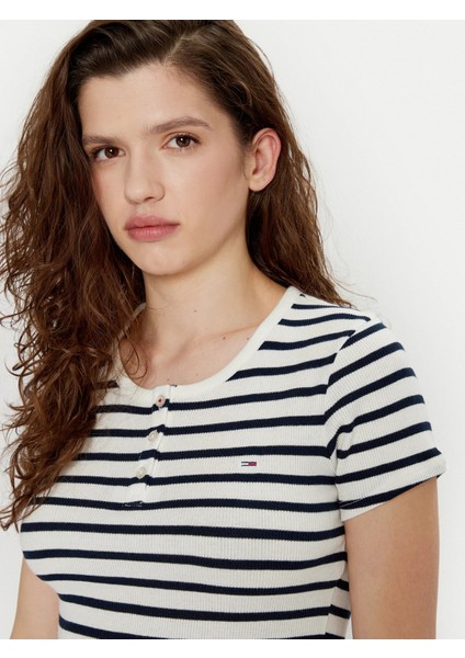 Tommy Hılfıger Kadın T-Shırt DW0DW19502-0FE fırsatları
