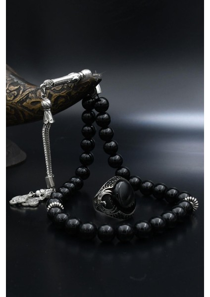 Doğal Oniks Taşlı Tesbih ve 925 Ayar Gümüş Yüzük Anka Kuşu Figürlü Oniks Taşlı 901960 modelleri