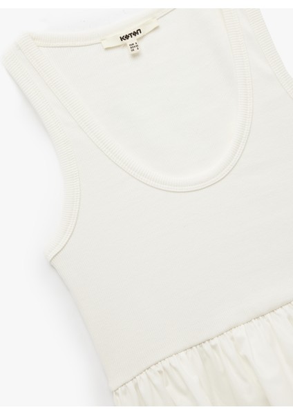 Pamuklu Iki Farklı Kumaş Kullanımlı U Yaka Peplum Kesim Atlet modelleri