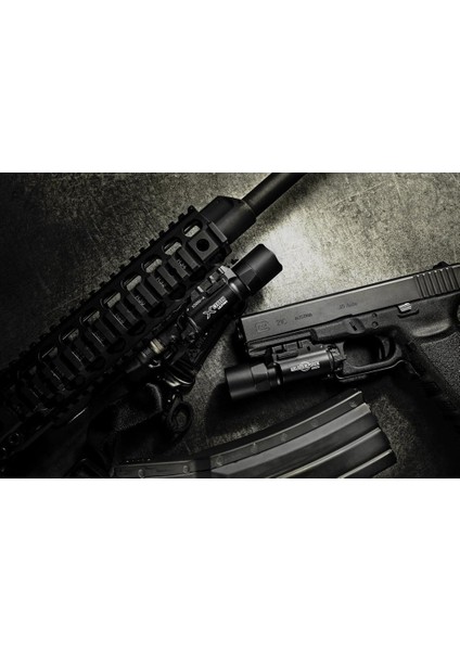 Surefire X300 Ultra Series Tabanca Feneri indirimleri
