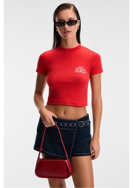 Mıreza Kadın Baskı Detaylı Slim Fit Kısa Kollu Yuvarlak Yaka Kırmızı T-Shirt fiyatları