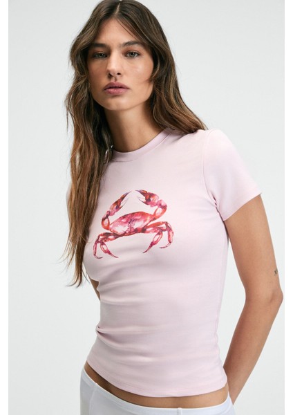 ATHEA Kadın Bisiklet Yaka Kısa Kollu Önü Baskılı Slim Pembe T-Shirt fiyatları