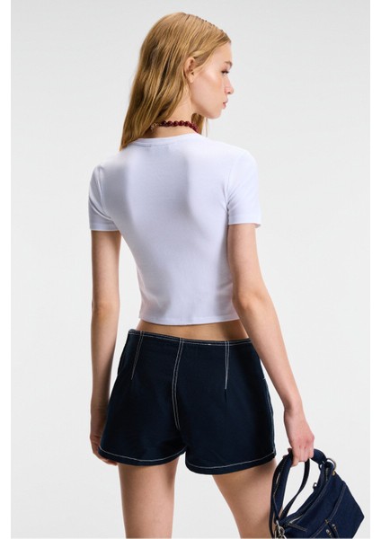 VELINA Kadın Bisiklet Yaka Kısa Kollu Önü Baskılı Slim Beyaz T-Shirt