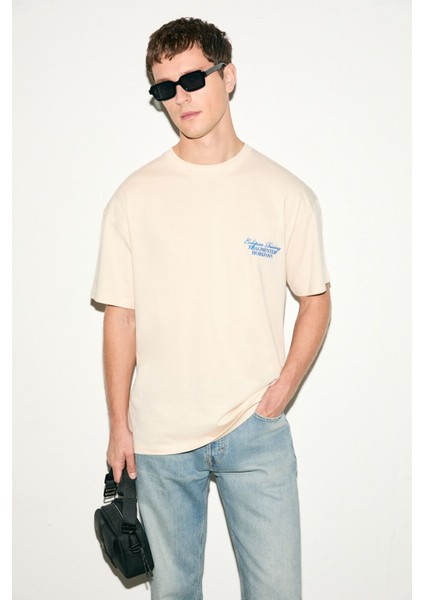 VEYRON Erkek %100 Pamuk Oversize Fit Baskılı Kısa Kollu Yuvarlak Yakalı Vanilya T-Shirt fırsatları
