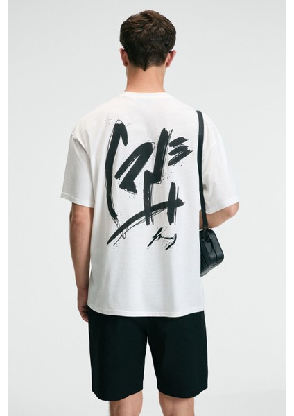 POP Erkek %100 Pamuk Oversize Fit Baskılı Kısa Kollu Yuvarlak Yakalı Ekru T-Shirt indirimleri