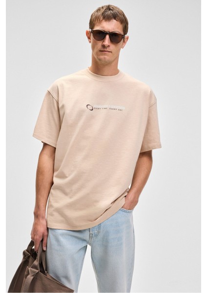 MANOL Erkek Bisiklet Yaka %100 Organik Pamuklu Oversize Fit Bej T-Shirt fiyatları