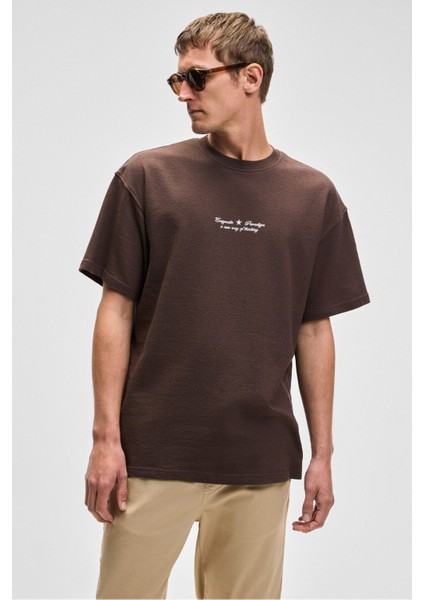 BENZO Erkek Ön Arka Baskı Detaylı %100 Organik Pamuk Oversize Kısa Kollu Koyu Kahverengi T-Shirt fırsatları
