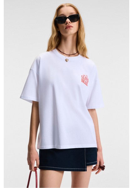 Feylora Kadın Pamuk Oversize Fit Baskı Detaylı Kısa Kollu Bisiklet Yaka Beyaz T-Shirt fiyatları