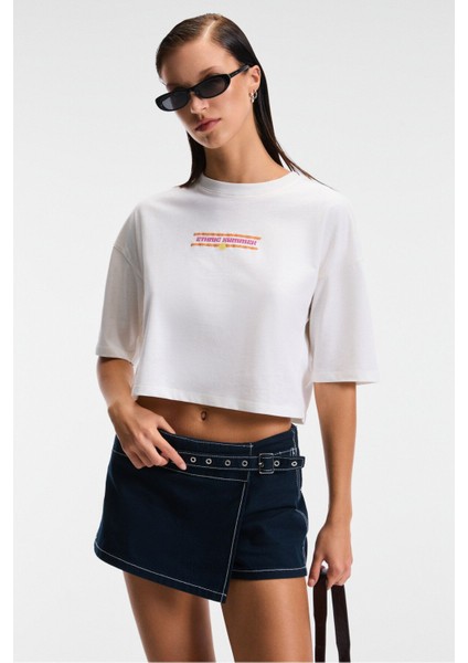 ORELZA Kadın %100 Pamuk Baskılı Yuvarlak Yaka Oversize Fit Ekru T-Shirt fırsatları