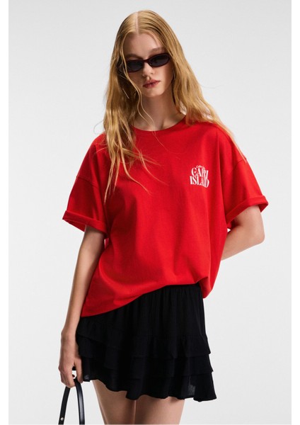 Feylora Kadın Pamuk Oversize Fit Baskı Detaylı Kısa Kollu Bisiklet Yaka Kırmızı T-Shirt modelleri