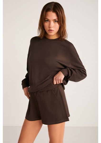Maısıe Kadın Organik Pamuklu Comfort Fit Bisiklet Yaka Kahverengi Sweatshirt