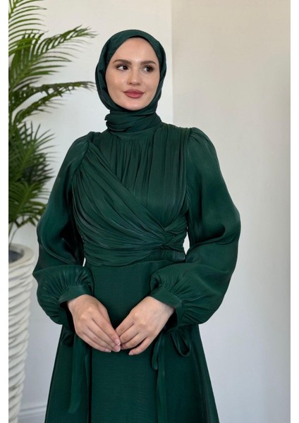 Clemente Yandan Dolama Jan Jan Abiye Zümrüt Yeşili fırsatları