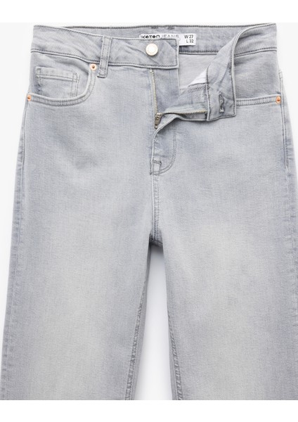 Yüksek Bel Dar Kalıp Düğmeli Cepli Ispanyol Paça Crop Jean Pantolon - Flare Jeans