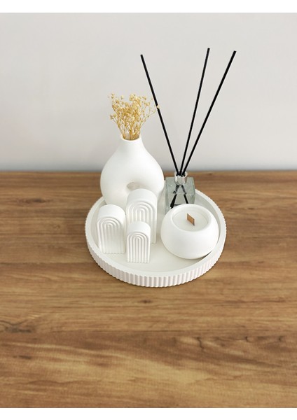 Dekoratif Tepsi Seti – 7 Parça | Beyaz Modern Obje, Vazo, Mum ve Koku Şişesi modelleri