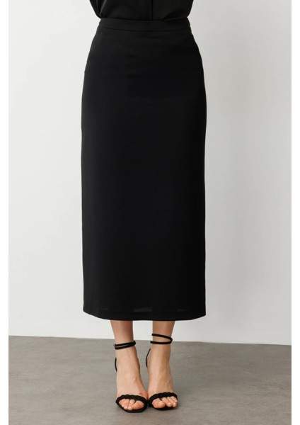 Yırtmaç Görünümlü Uzun Etek modelleri