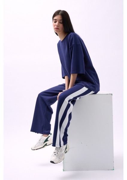 Yan Şeritli Lacivert Eşofman Altı