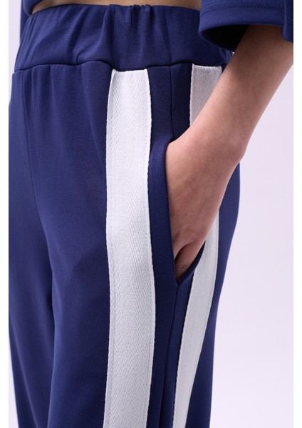 Yan Şeritli Lacivert Eşofman Altı indirimleri