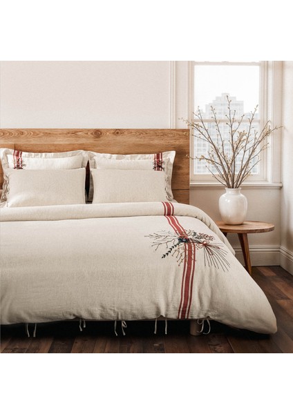 Charla Battal Boy Nevresim Takımı %100 Organik Pamuk Kenevir Karışımlı Ekru-Kırmızı 240X220 cm