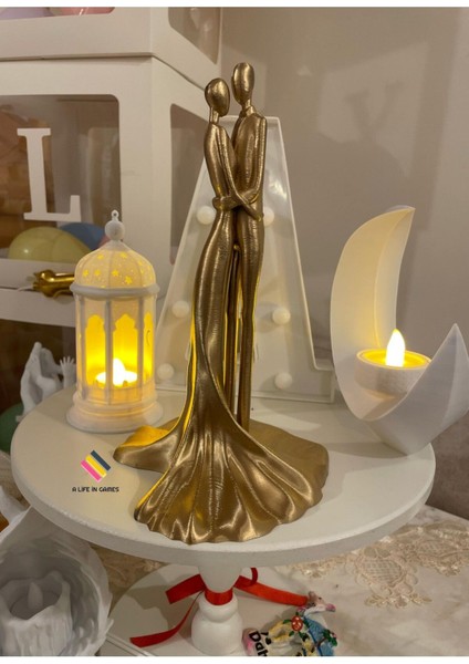 Elite Romantik Çift Biblo - 22CM Şık ve Modern Masaüstü Dekorasyon Hediye Figür Ev Ofis Aşk Love Sevgili 1 Adet