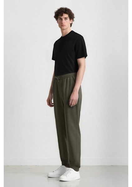Jogger Pantolon Beli Bağcıklı Cepli Düz Paça D8641AX24AU modelleri